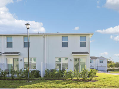 5719 SE Edgewater Circle, Stuart, FL 34997