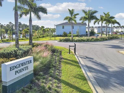 5719 SE Edgewater Circle, Stuart, FL 34997