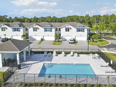 5719 SE Edgewater Circle, Stuart, FL 34997