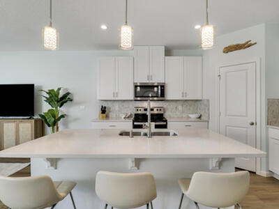 5719 SE Edgewater Circle, Stuart, FL 34997