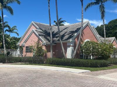 1050 Crystal Way Way, Delray Beach, FL 33444