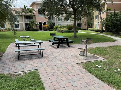 6370 Emerald Dunes Drive, West Palm Beach, FL 33411