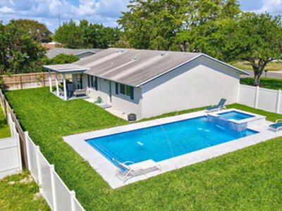 510 Kingbird Circle, Delray Beach, FL 33444