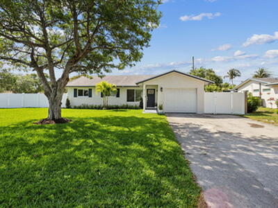 510 Kingbird Circle, Delray Beach, FL 33444
