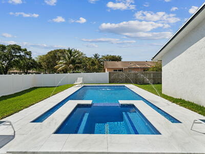 510 Kingbird Circle, Delray Beach, FL 33444