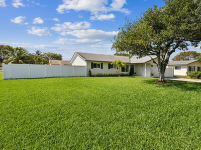 510 Kingbird Circle, Delray Beach, FL 33444
