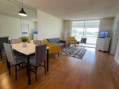 8350 Sunrise Lakes Boulevard, Sunrise, FL 33322