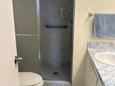 8350 Sunrise Lakes Boulevard, Sunrise, FL 33322