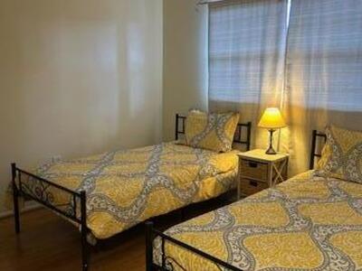 8350 Sunrise Lakes Boulevard, Sunrise, FL 33322