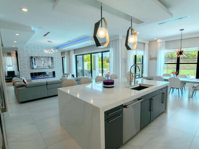 8305 Fishhawk Falls Court, Boca Raton, FL 33496