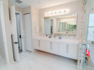 8305 Fishhawk Falls Court, Boca Raton, FL 33496