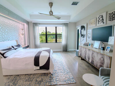 8305 Fishhawk Falls Court, Boca Raton, FL 33496