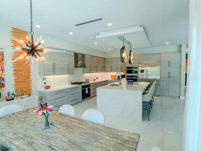 8305 Fishhawk Falls Court, Boca Raton, FL 33496