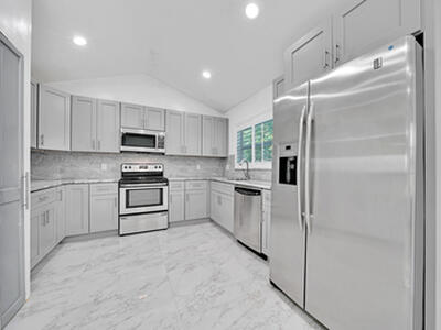 724 Avenue Chaumont, Delray Beach, FL 33445