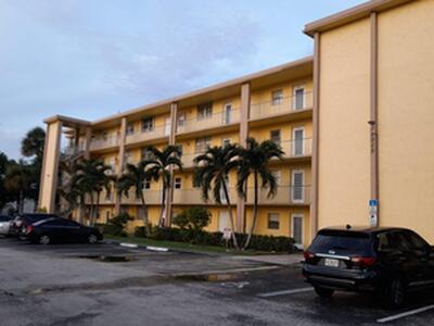 9949 Sandalfoot Boulevard