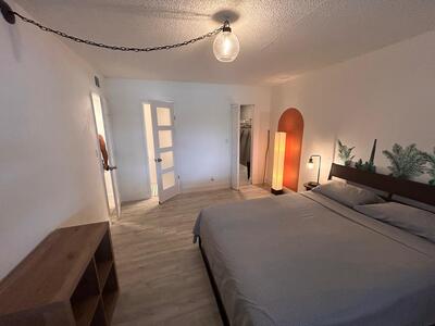 2733 S Oakland Forest Drive, Oakland Park, FL 33309