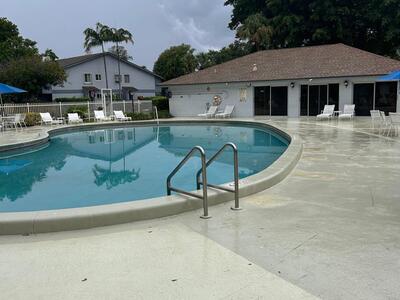 2733 S Oakland Forest Drive, Oakland Park, FL 33309