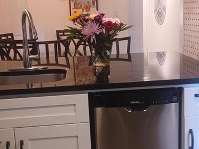 2733 S Oakland Forest Drive, Oakland Park, FL 33309