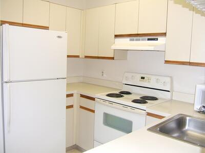 660 Cypress Club Way, Deerfield Beach, FL 33064