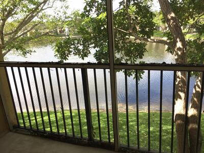 660 Cypress Club Way, Deerfield Beach, FL 33064