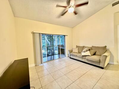 660 Cypress Club Way, Deerfield Beach, FL 33064