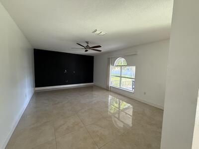 1925 SW Libra Lane, Port Saint Lucie, FL 34984