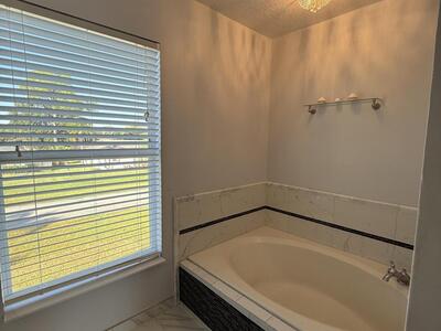 1925 SW Libra Lane, Port Saint Lucie, FL 34984