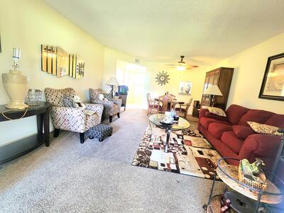 3959 Via Poinciana, Lake Worth, FL 33467