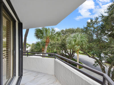 3322 Casseekey Island Road, Jupiter, FL 33477