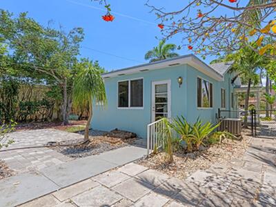 1120 N Palmway, Lake Worth Beach, FL 33460