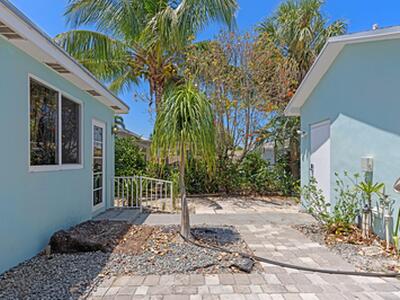 1120 N Palmway, Lake Worth Beach, FL 33460