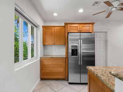 1120 N Palmway, Lake Worth Beach, FL 33460