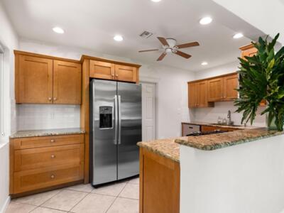 1120 N Palmway, Lake Worth Beach, FL 33460