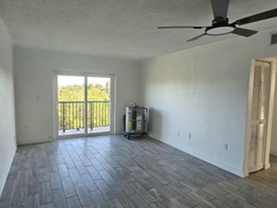 2500 SW 6th Street, Miami, FL 33135