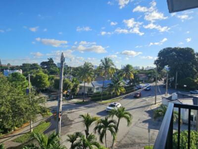 2500 SW 6th Street, Miami, FL 33135