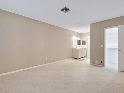 2411 Papaya Drive, Delray Beach, FL 33445