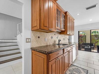 8566 Casa Del Lago, Boca Raton, FL 33433