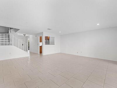 8566 Casa Del Lago, Boca Raton, FL 33433