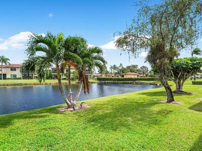 8566 Casa Del Lago, Boca Raton, FL 33433