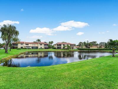 8566 Casa Del Lago, Boca Raton, FL 33433