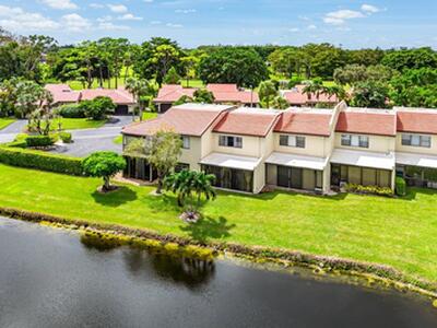 8566 Casa Del Lago, Boca Raton, FL 33433