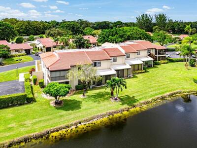 8566 Casa Del Lago, Boca Raton, FL 33433