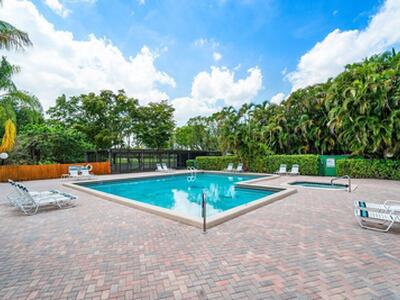 8566 Casa Del Lago, Boca Raton, FL 33433