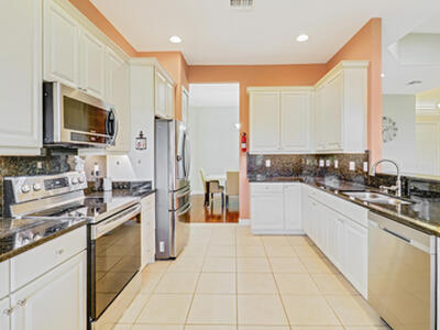 9120 Champions Way, Port Saint Lucie, FL 34986