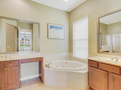 9120 Champions Way, Port Saint Lucie, FL 34986