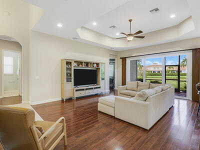 9120 Champions Way, Port Saint Lucie, FL 34986