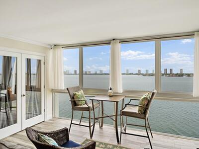 301 Lake Shore Drive, Lake Park, FL 33403