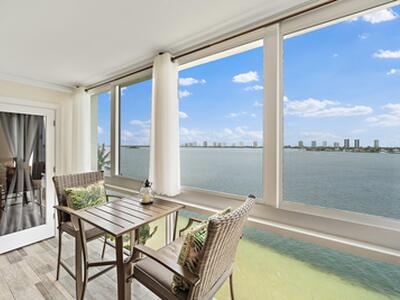 301 Lake Shore Drive, Lake Park, FL 33403