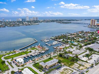 301 Lake Shore Drive, Lake Park, FL 33403