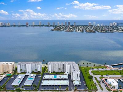 301 Lake Shore Drive, Lake Park, FL 33403